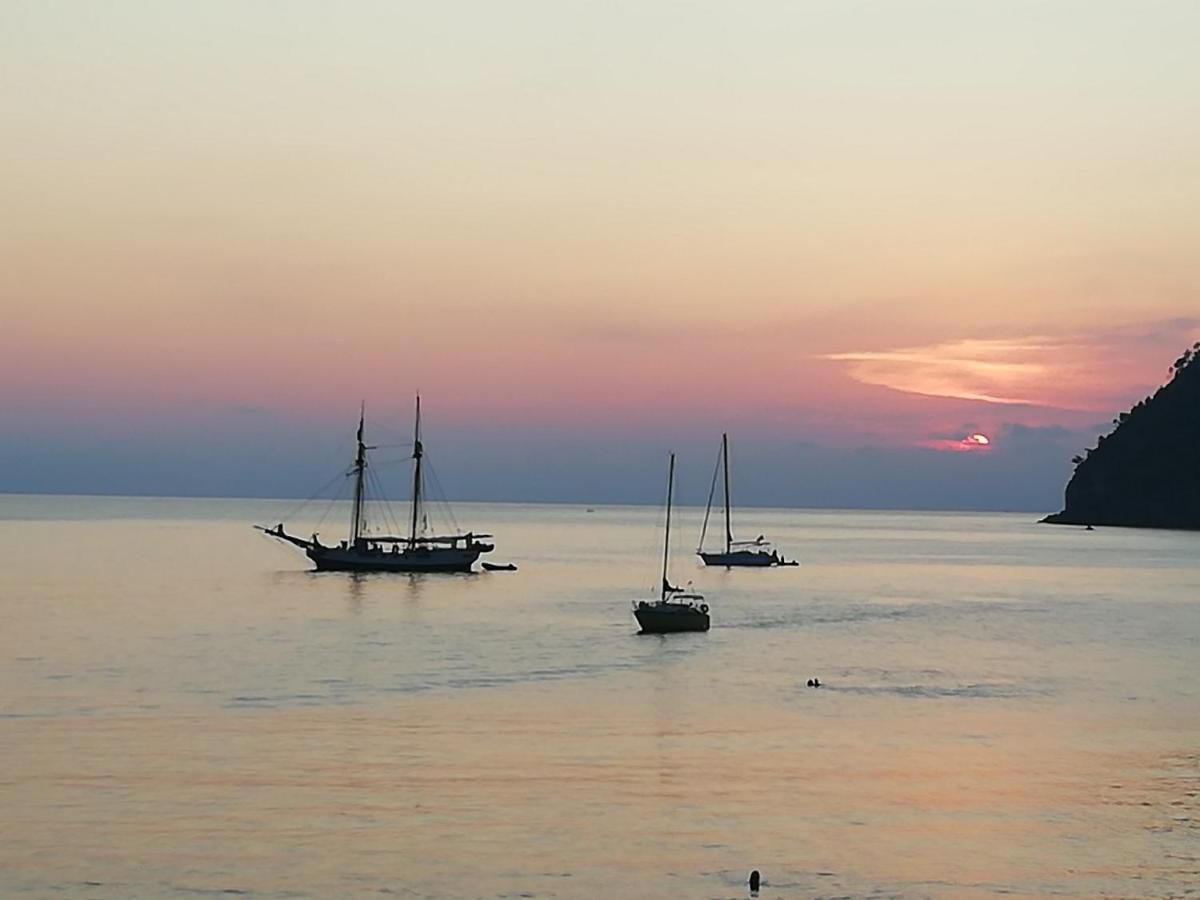 Delizioso Attico Con Ampio Terrazzo E Garage A Due Passi Dal Mare E Dalle Cinqueterre Lt-0485 เลวานโต ภายนอก รูปภาพ